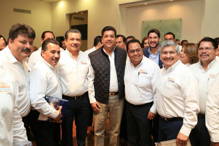 Refrendan Gobierno de Tamaulipas y SNTE unidad en la reconstrucción del tejido social