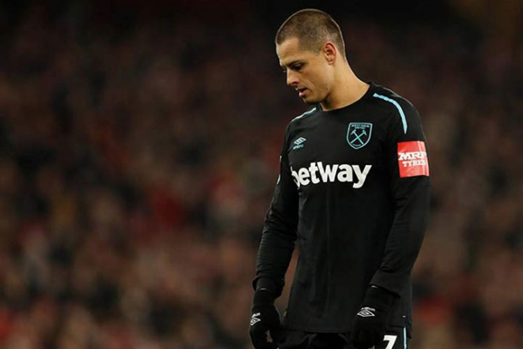 West Ham está dispuesto a dejar libre a ‘Chicharito’