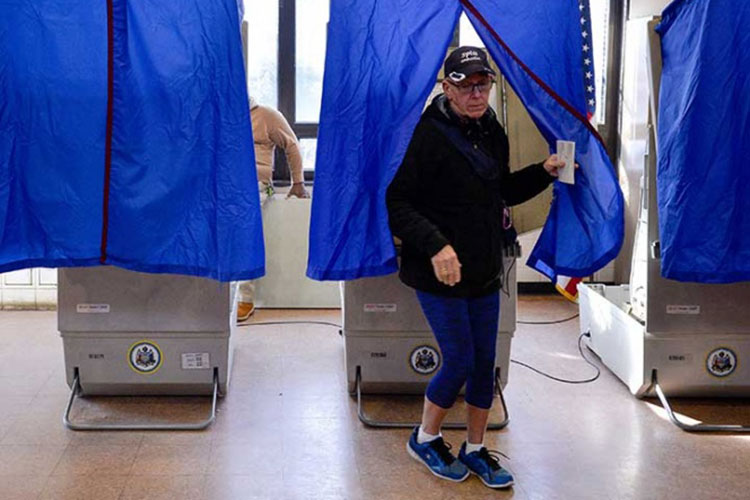 Alerta CIA de interferencia rusa en elecciones legislativas