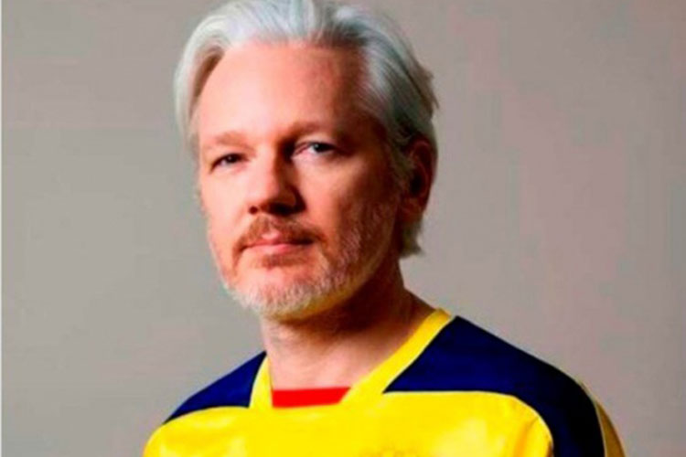 Reino Unido niega estatus diplomático a Assange