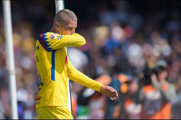 América apela sanción a Mateus Uribe