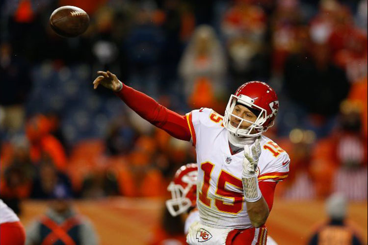 Mahomes lidera el triunfo de Jefes