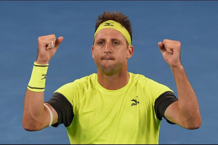 Tennys Sandgren da la sorpresa al eliminar a Thiem