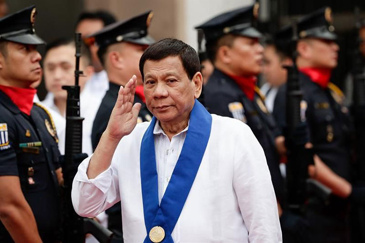 ‘Mátenme, no me encarcelen’: Duterte en La Haya