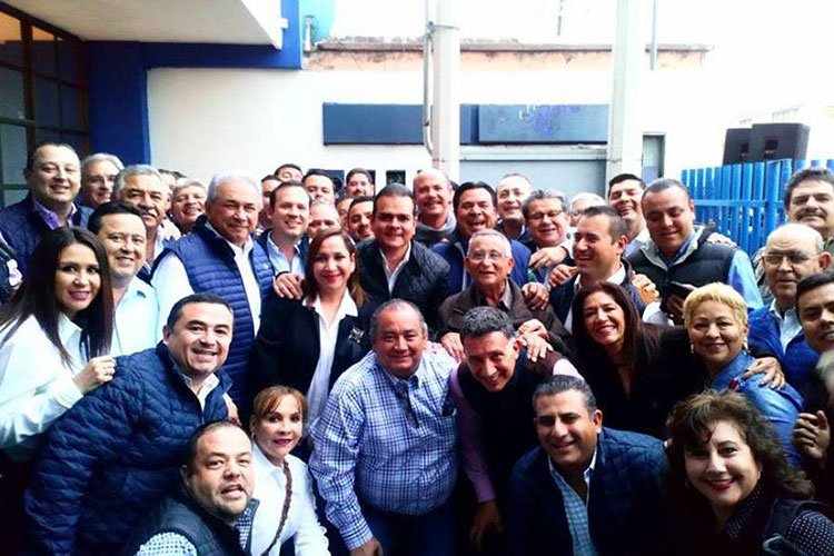 Collado, Elva y Silvia Cacho exigen ‘la cuota’ en el Senado