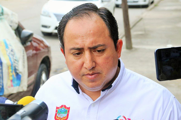 Inician el retiro de autos “chatarra” en Tampico