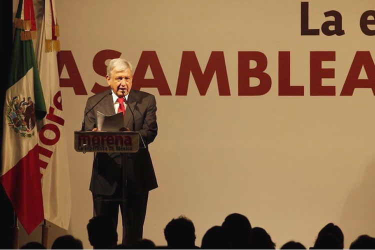 Postula MORENA a AMLO como candidato a la Presidencia