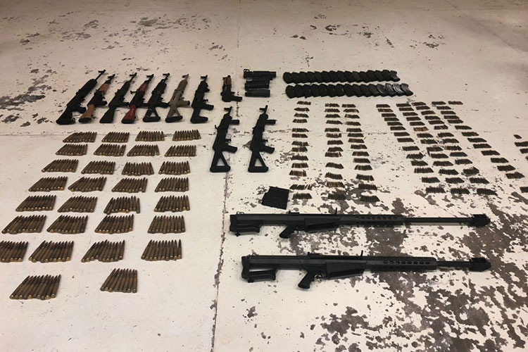 Asegura Ejército armas y drogas en el río Bravo