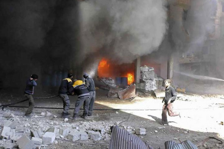 Ofensiva del régimen sirio contra bastión rebelde deja al menos 130 muertos