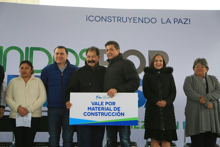 Entrega Gobernador apoyos en beneficio de miles de reynosenses