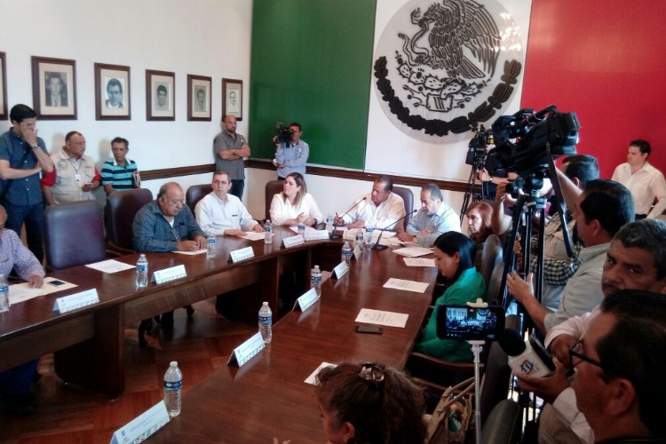 Llaman a Gustavo Rivera a comparecer