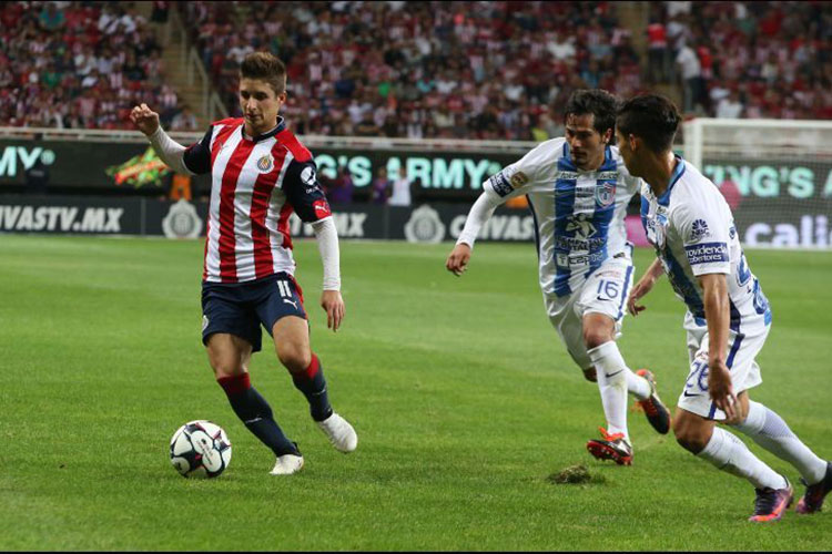 Chivas y Pachuca tienen buenas historias