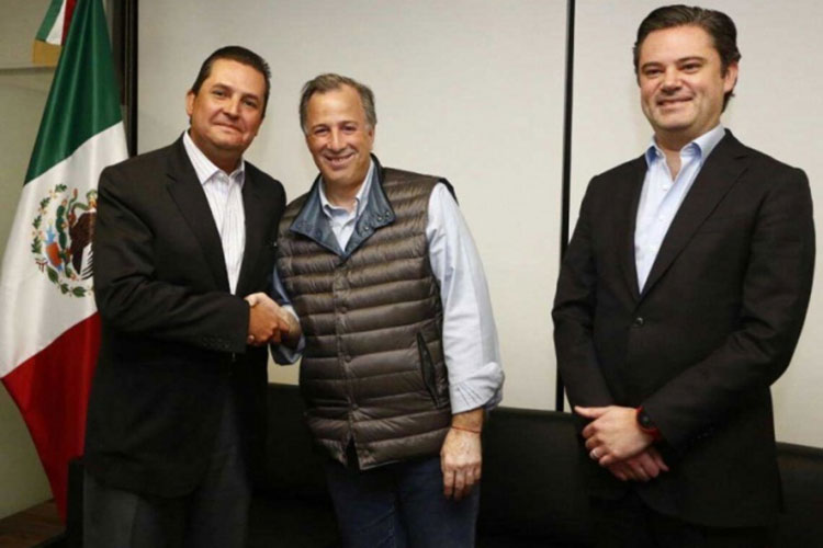 Exconsejero del IFE se suma a equipo de Meade