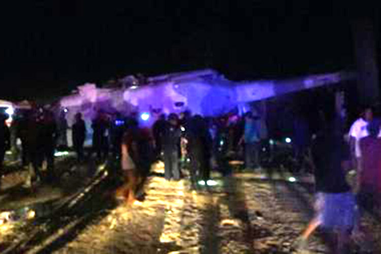 Cae helicóptero de Sedena; Navarrete y Murat, a salvo