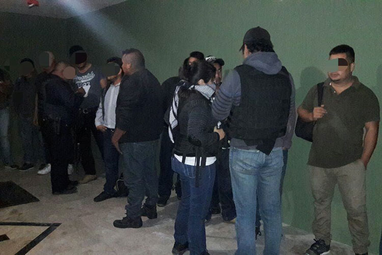 Cobran 5 mil Dlls por llegar a EU; aseguran a 45 indocumentados