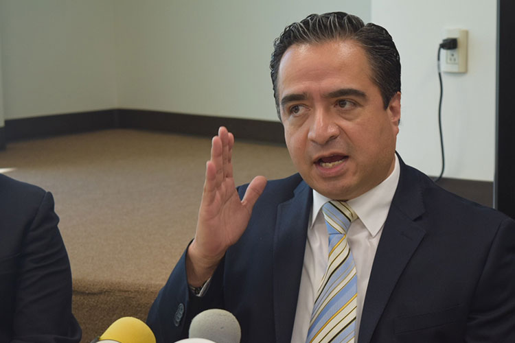 Sagarpa ni Aserca cumplen, reclama Diputado
