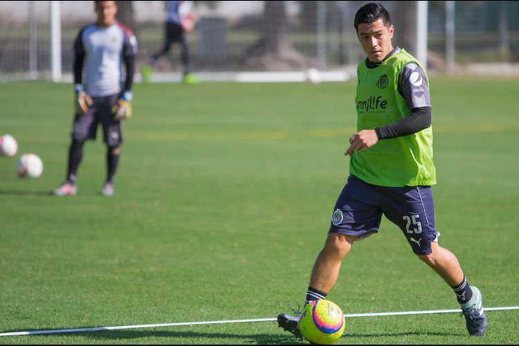 Chivas va a Puebla a recomponer su camino