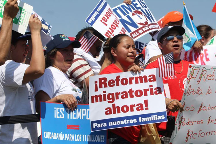 Senado de EEUU fracasa en aprobar reforma migratoria