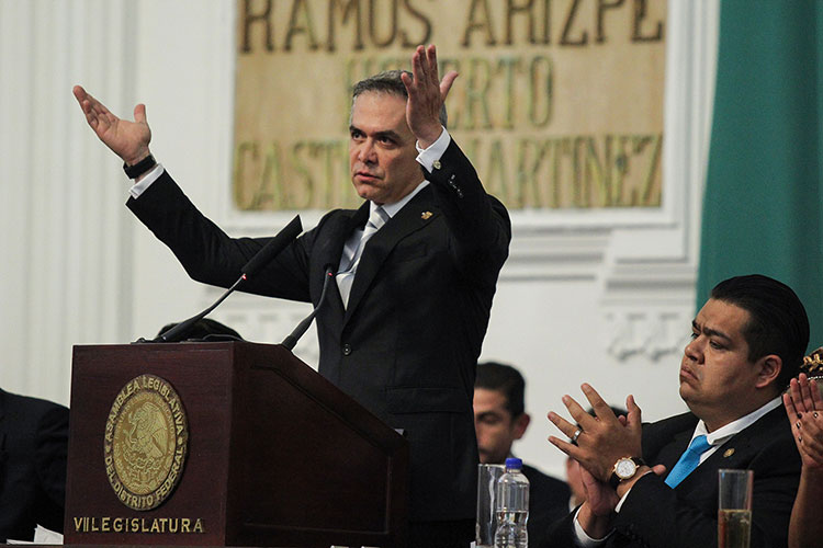 Aprueba AN candidatura de Mancera al Senado