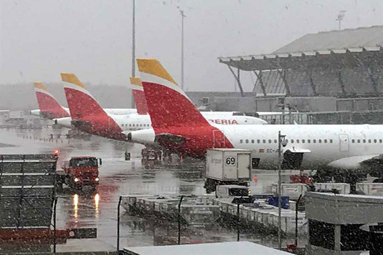 Caos en España por nevadas