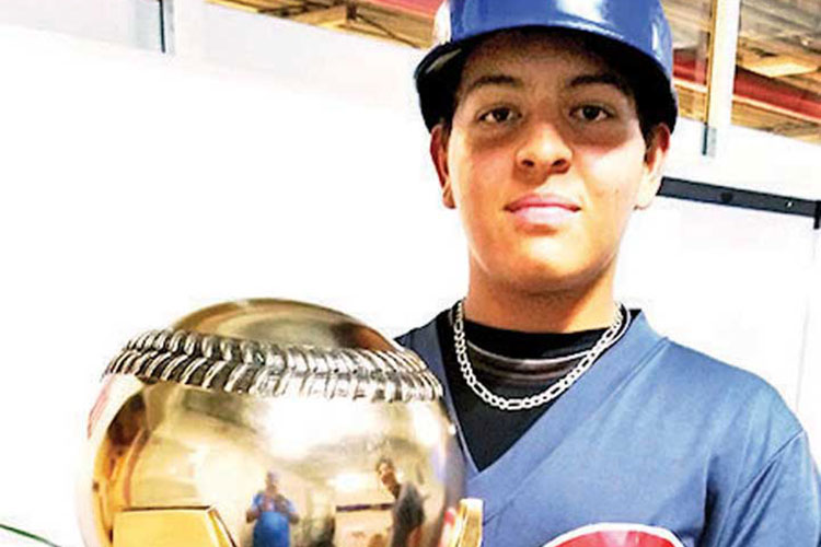 Pablo de los Reyes, el Bat Boy estrellla