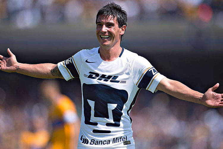 Pumas doma a los Tigres en CU