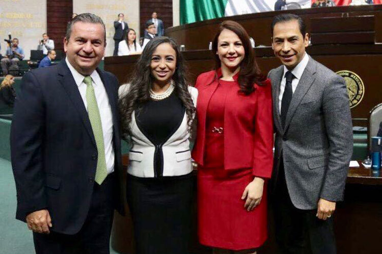 Toman protesta dos nuevas Diputadas Federales