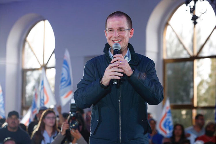 Panistas van a las urnas el domingo