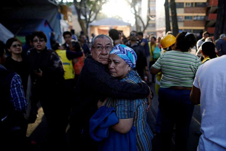 Van más de 389 réplicas del sismo