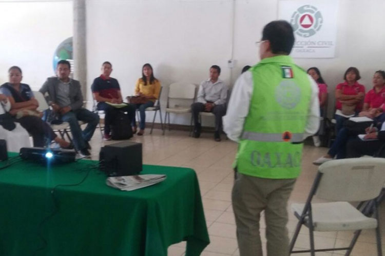 Por la mañana, sismos remecen a Michoacán y Oaxaca