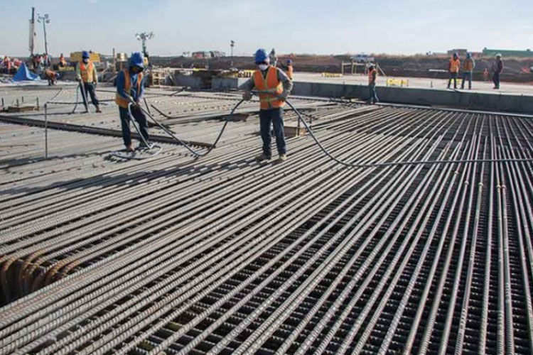 Advierte Moody’s recesión en México por posible rompimiento de EU con TLCAN