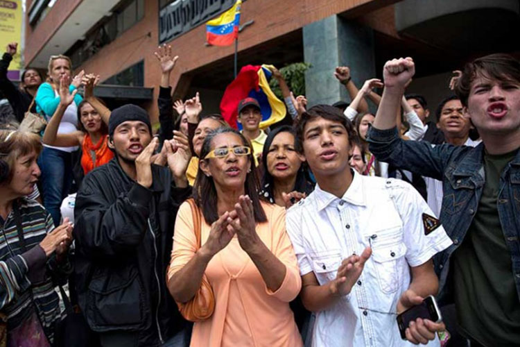 Inicia inscripción de candidatos presidenciales en Venezuela