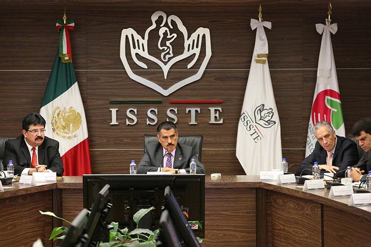 ‘Curará’ Director Nacional de ISSSTE crisis con préstamos