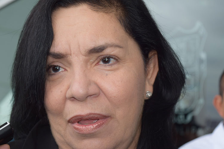 ‘Operan’ manifestación con fuerza pública en Salud