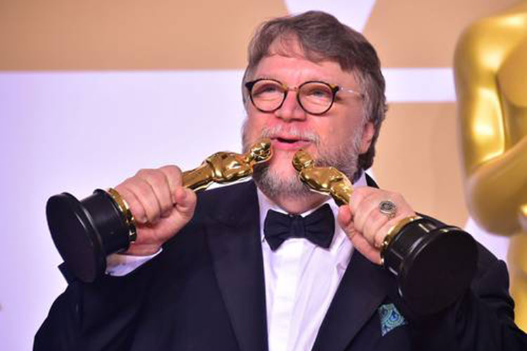 Cuatro Óscares para La forma del agua, mejor película, y Del Toro, mejor director