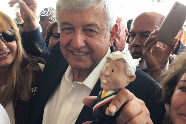 Una Tras Otra O través se pitorrea Egidio de priistas