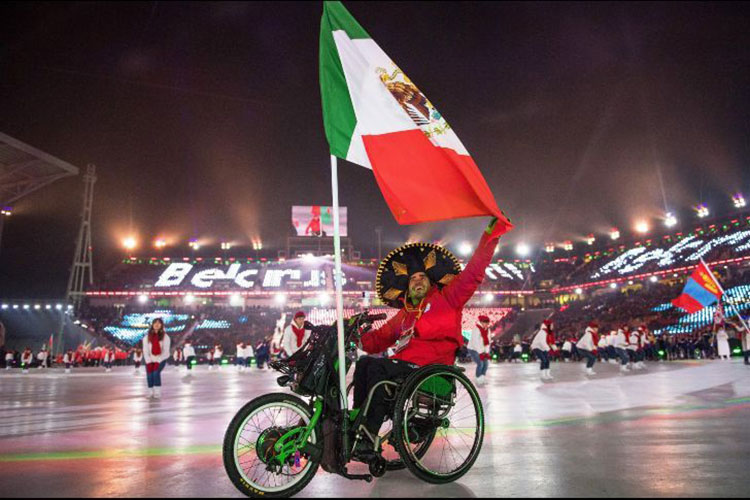 México luce en apertura de Paralímpicos de Pyeongchang