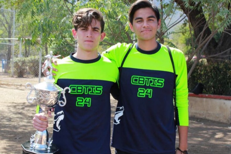 Domina CBTis 24 juegos Tecnológicos