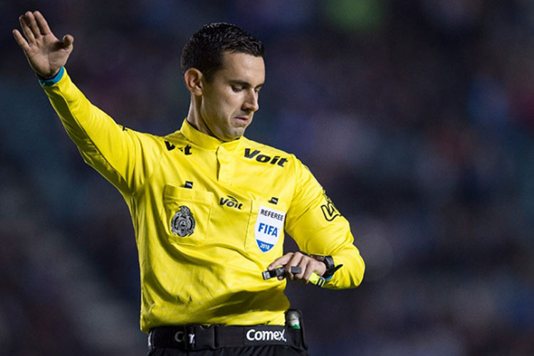 Listos los árbitros para el Mundial; van tres mexicanos