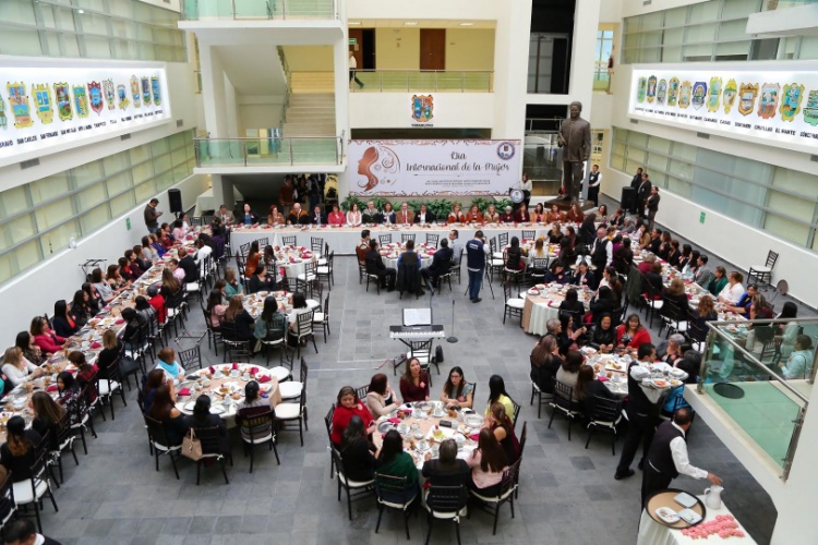 Reconoce Congreso participación de las mujeres en el buen desempeño legislativo