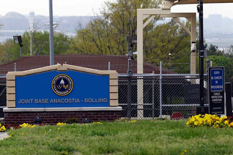 Cae sospechoso de enviar paquetes bomba a sedes militares en EU