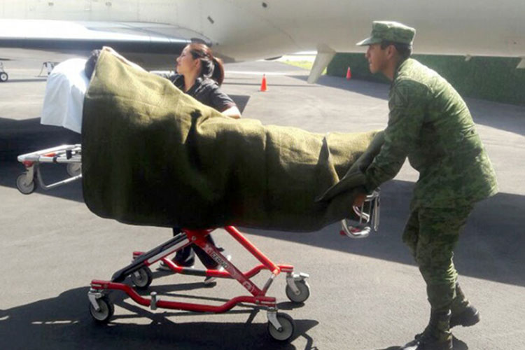 Dan de alta a 2 lesionados por caída de helicóptero en Oaxaca