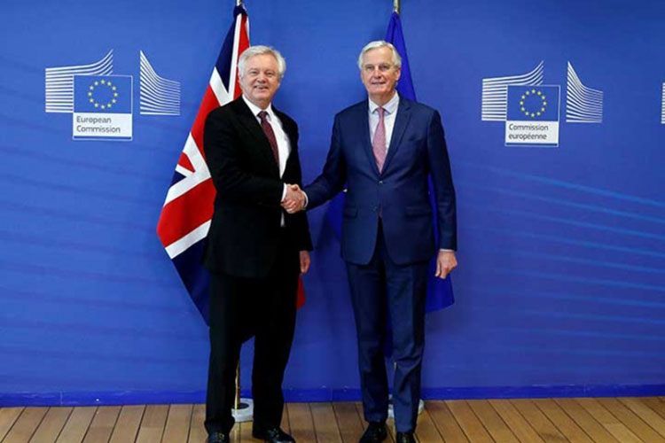 Logran UE y Reino Unido acuerdo preliminar sobre el Brexit