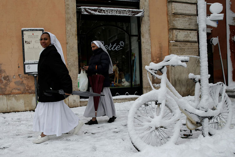Piden frenar labor de servidumbre de las monjas