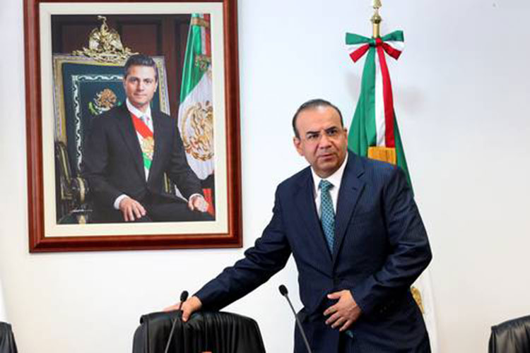 Segob no tiene metidas las manos en proceso electoral: Navarrete