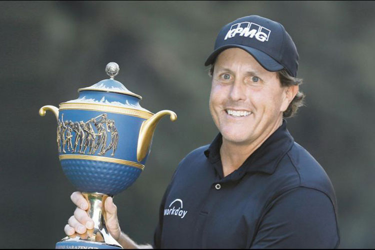 Phil Mickelson vuelve a lo alto en México
