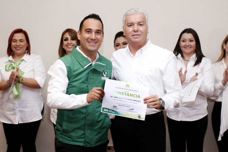 PVEM da constancia a José Andrés Picasso como candidato