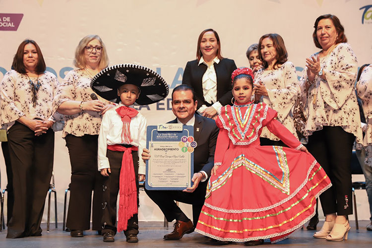 Impulsa Enrique Rivas la cultura de la inclusión