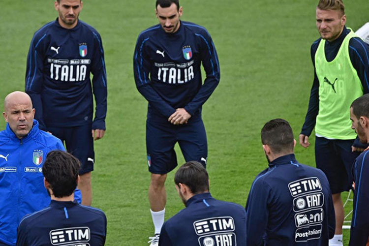 Selección de Italia da asco, consideran