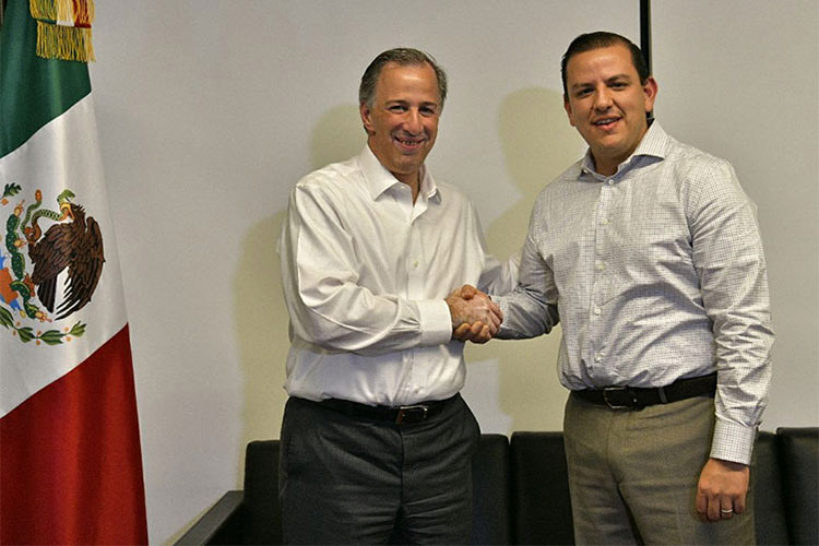 Meade incorpora a su equipo a exsubsecretario de egresos de Hacienda
